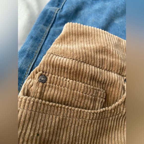 Skirts - Picture 2 of 3